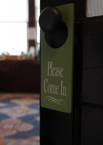 Please Come In Sign